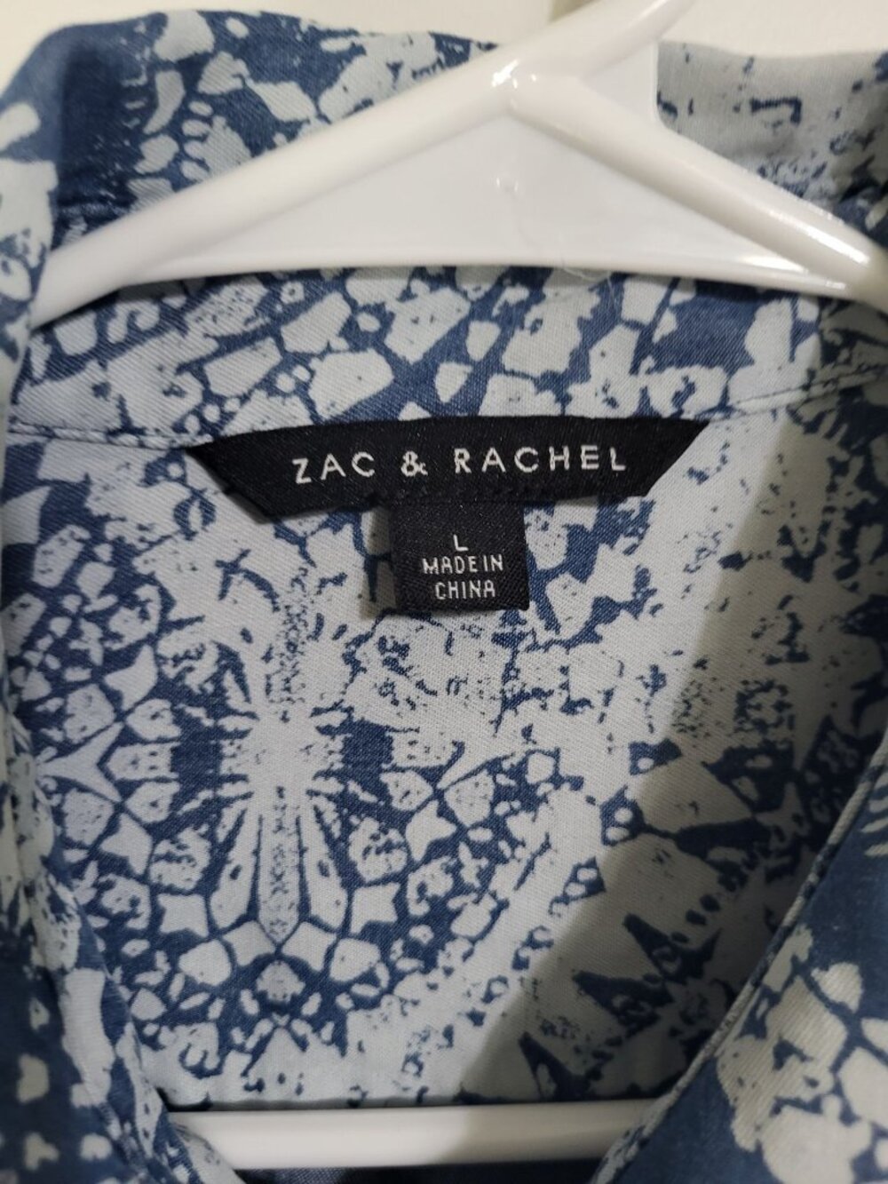 Zac & Rachel Women's LG Blue Patterned Tunic Blouse Roll-Tab Sleeve Boho Artsy - Picture 4 of 9